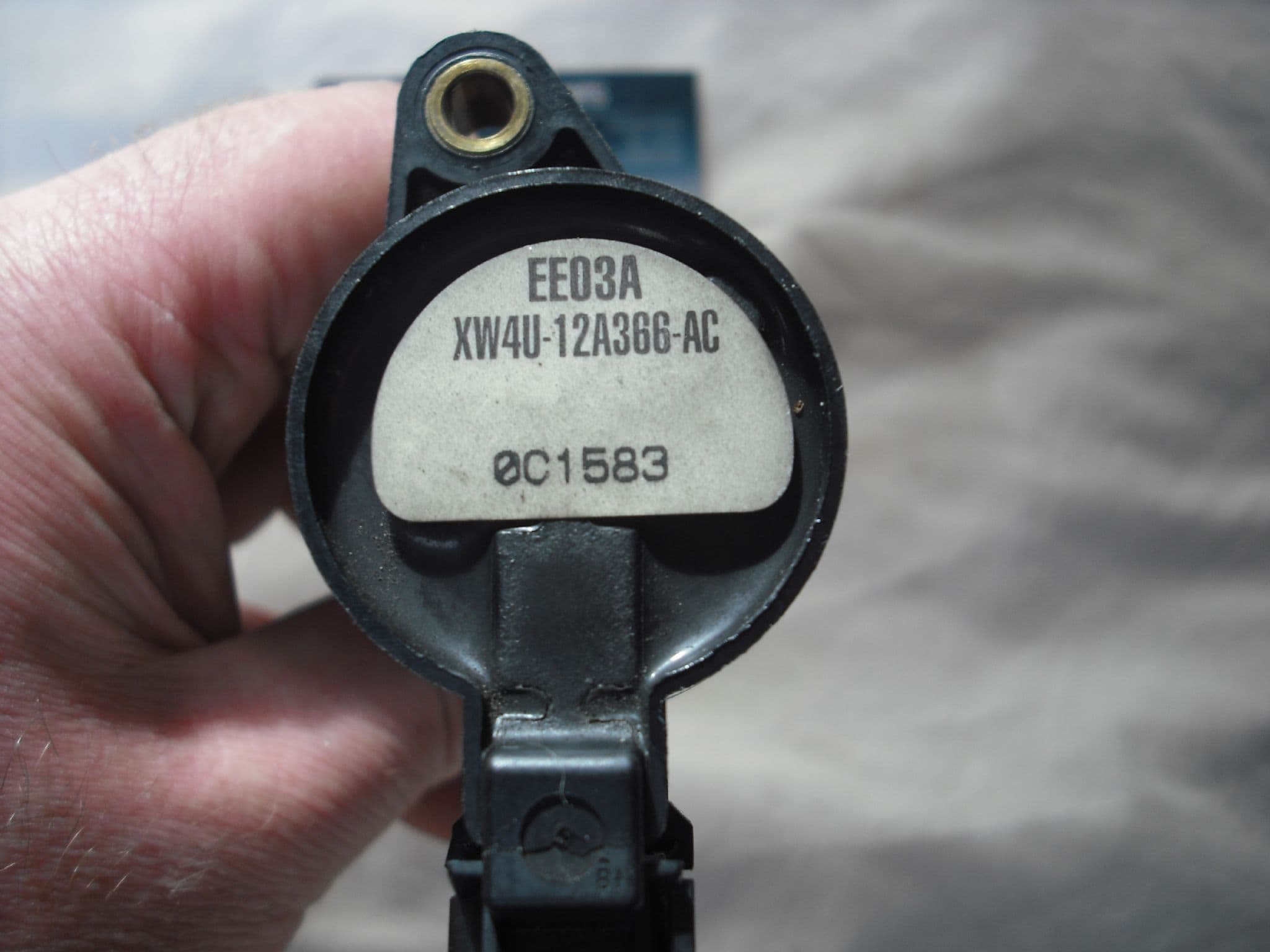 JAGUAR S TYPE V6 3 0 IGNITION COIL EE03A XW4U-12A366-AC
