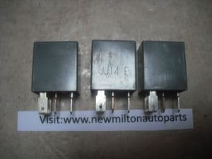 JJ14E 3 GENUINE CHEVROLET DAEWOO MATIZ GREY RELAYS