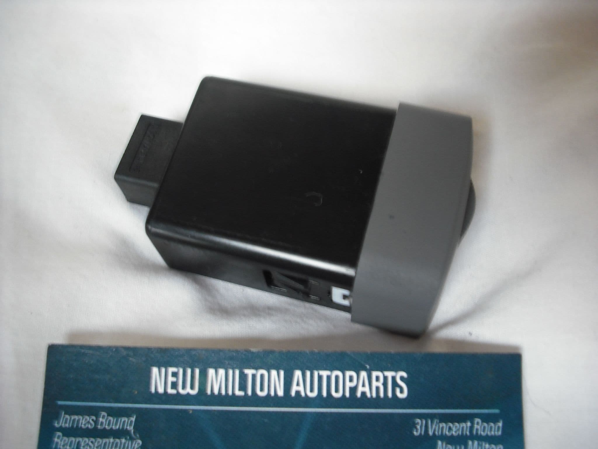 KIA RIO MK1 HEADLIGHT HEADLAMP HEIGHT LEVEL ADJUSTMENT SWITCH GREY