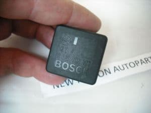 MERCEDES C E S CLASS W202 W210 W140 BOSCH RELAY 0 332 002 197  001 542 6519