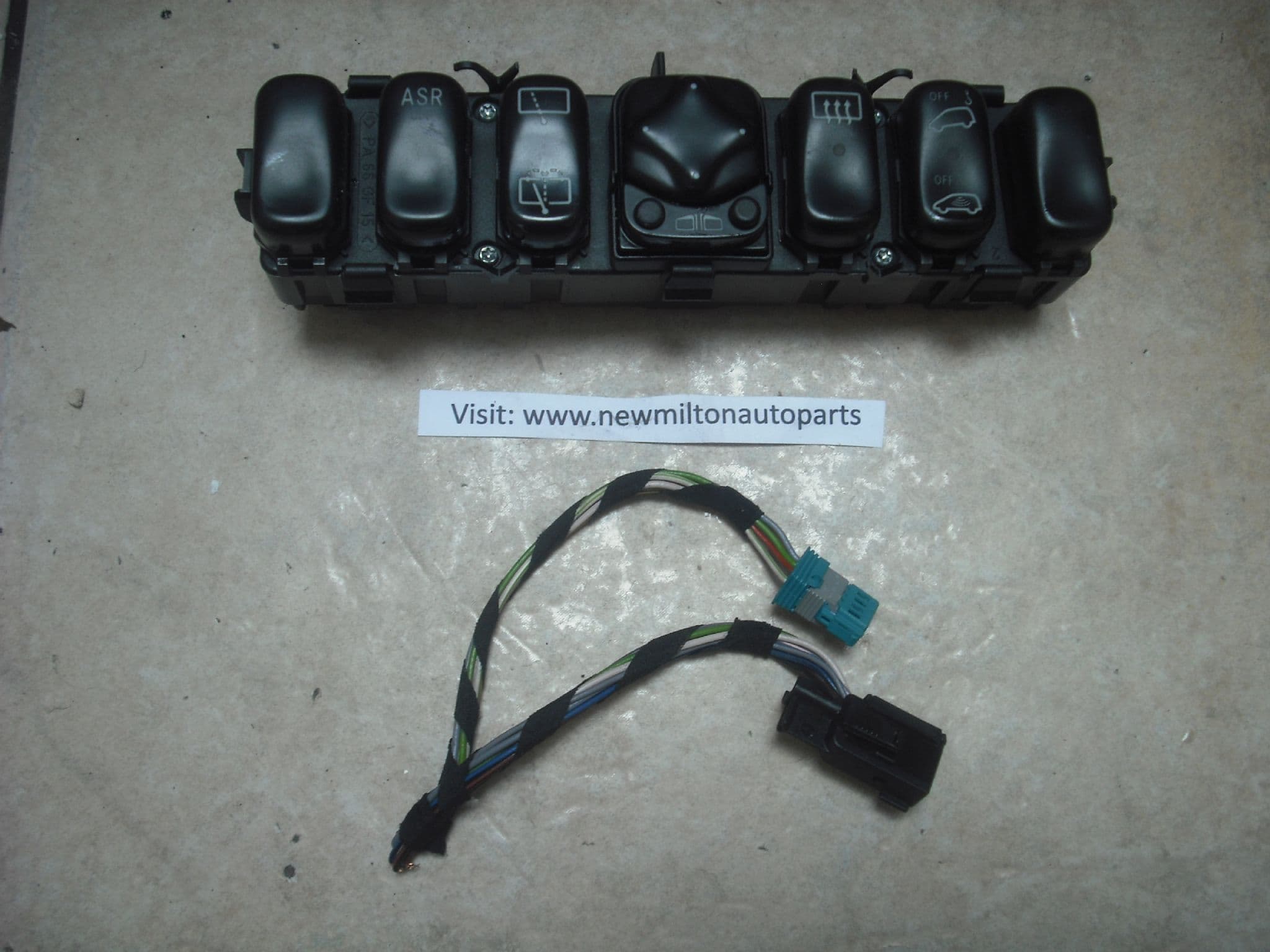 MERCEDES W168 A CLASS ELECTRIC DOOR MIRROR REAR WINDOW WASH WIPE