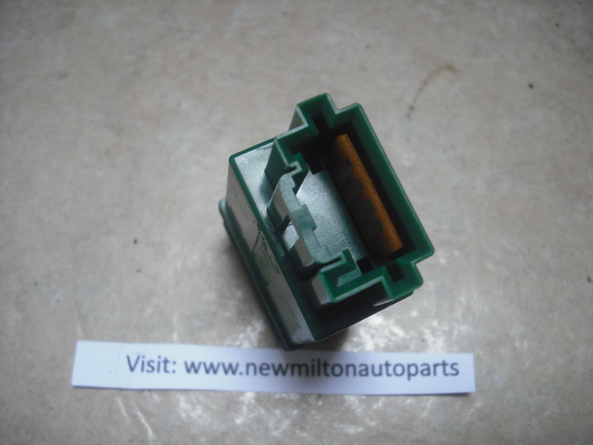 MITSUBISHI PININ HEADLIGHT HEADLAMP HEIGHT LEVELING SWITCH