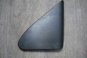 NISSAN NAVARA DOOR MIRROR INTERIOR COVER RIGHT SIDE