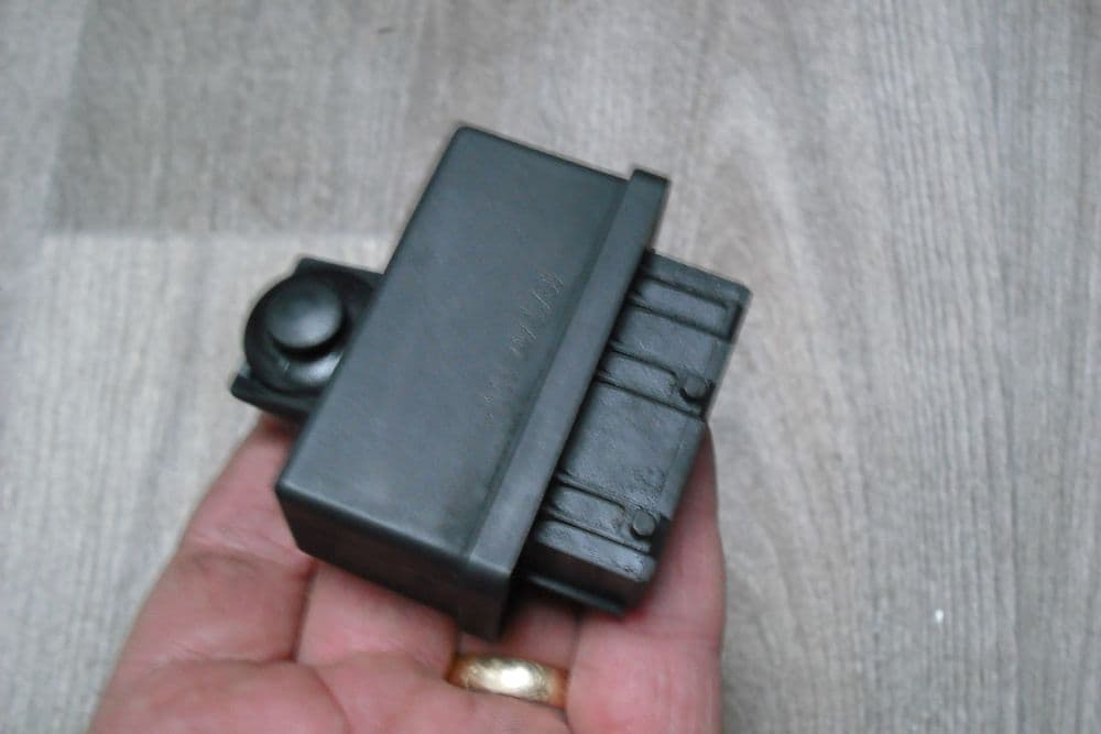 OMRON 240107 CITROEN AND PEUGEOT FUEL PUMP RELAY