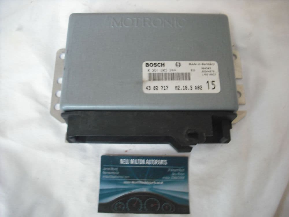 SAAB 900 MAIN ENGINE MOTRONIC ECU CONTROL MODULE 4302717 43 02 717 BOSCH 0 261 203 944