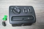 SOLD   9441047  VOLVO S60 S80 V70  HEADLIGHT REAR FOG AND HEADLIGHT ADJUSTMENT SWITCH PANEL