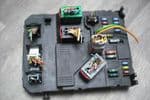 SOLD         9653667580  HG  BSI PEUGEOT 206 AND PARTNER BSI  FUSE BOX CONTROL MODULE