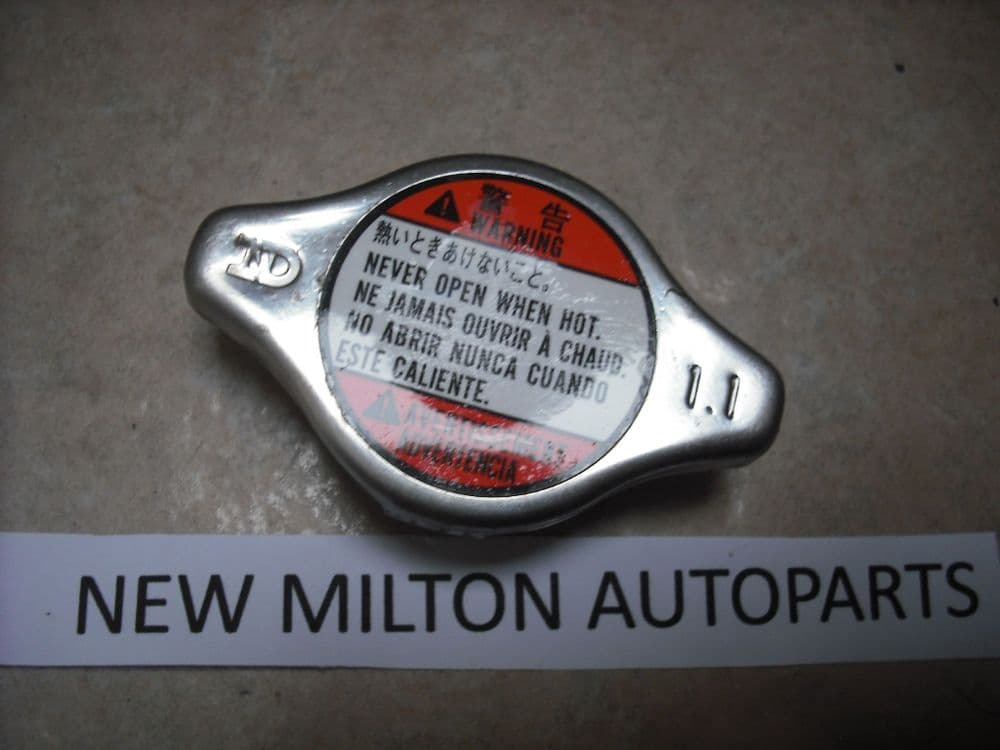 SOLD A GENUINE SUZUKI ALTO 2009-2014 WATER ENGINE COOLANT RADIATOR CAP