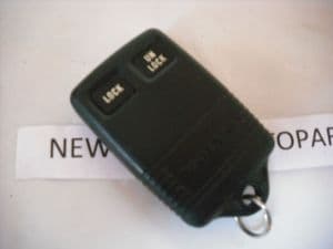 SOLD   A  GENUINE  VOLVO V40 S40 REMOTE CENTRAL LOCKING KEY FOB