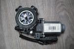 SOLD     ARVINMERITOR   402034     NISSAN QUASHQIA  FRONT DOOR ELECTRIC WINDOW MOTOR  UK DRIVER DOOR