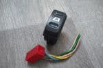 SOLD         DAV  22681 CITROEN XSARA PICASSO DRIVERS DOOR ELECTRIC WINDOW SWITCH