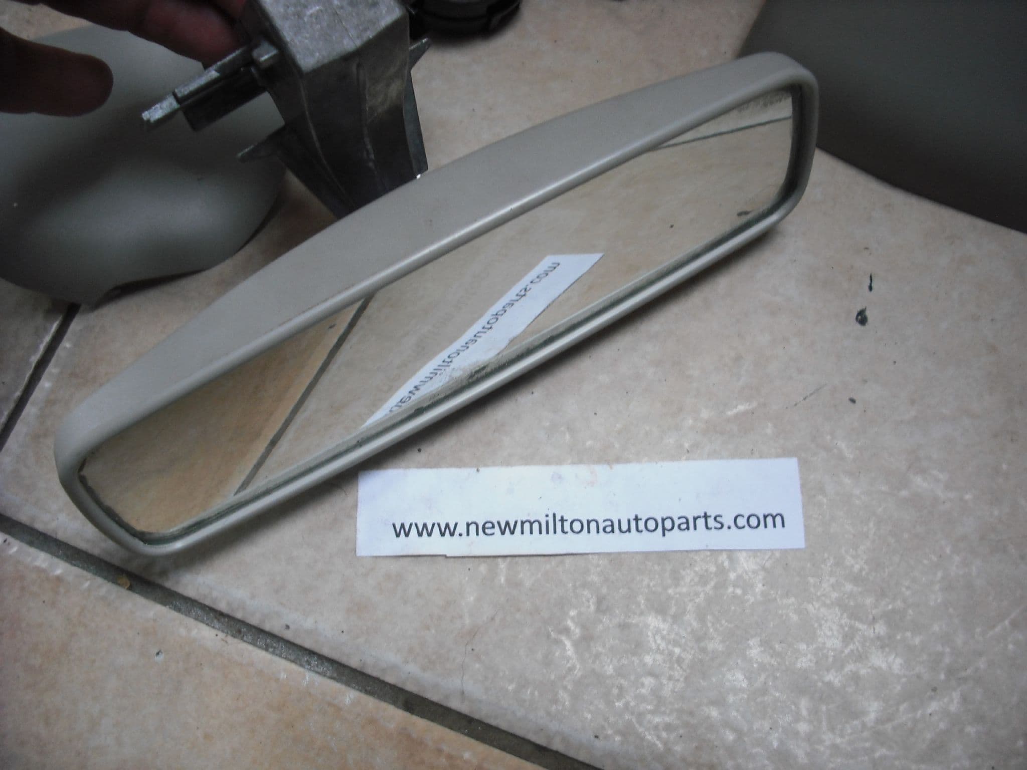 sold DONNELLY 44139 RENAULT CLIO MK3 INTERIOR REAR VIEW MIRROR WITH RAIN SENSOR