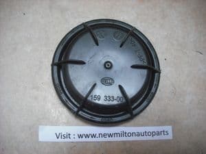 SOLD    HELLA  159 333-00   BMW E60 E61  HEADLIGHT  HEADLAMP BULB COVER DUST CAP