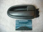 SOLD   HYUNDAI TRAJET FRONT / REAR INTERIOR DOOR LEVER HANDLE  DARK GREY O/S RIGHT UK DRIVERS SIDE