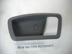 SOLD    KIA CARENS FRONT OR REAR  INTERIOR DOOR  REAR TRIM / BACKING O/S RIGHT UK DRIVERS SIDE