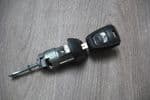 SOLD    KIA CEED MK1 FRONT DOOR LOCK BARREL AND KEY