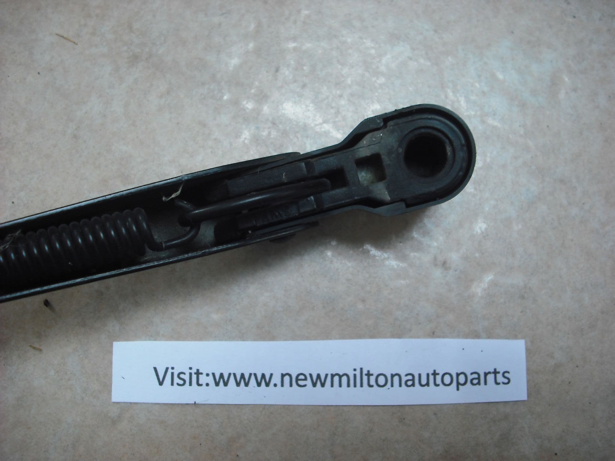 SOLD NISSAN MICRA K11 REAR WINDOW WIPER ARM AND BLADE