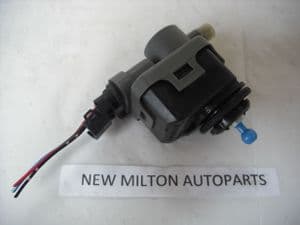 SOLD NISSAN PRIMERA P12 HEADLIGHT HEADLAMP HEIGHT LEVEL ADJUSTMENT MOTOR
