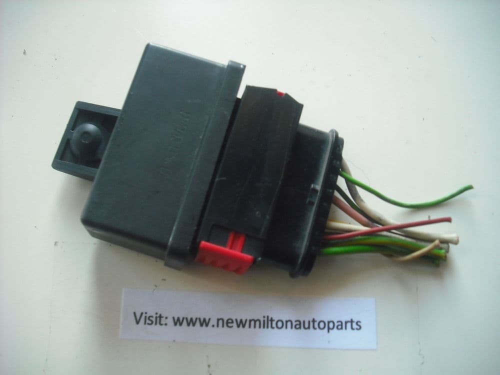 SOLD OMRON 240107 DEISEL FUEL PUMP RELAY PEUGEOT PARTNER CITROEN BERLINGO