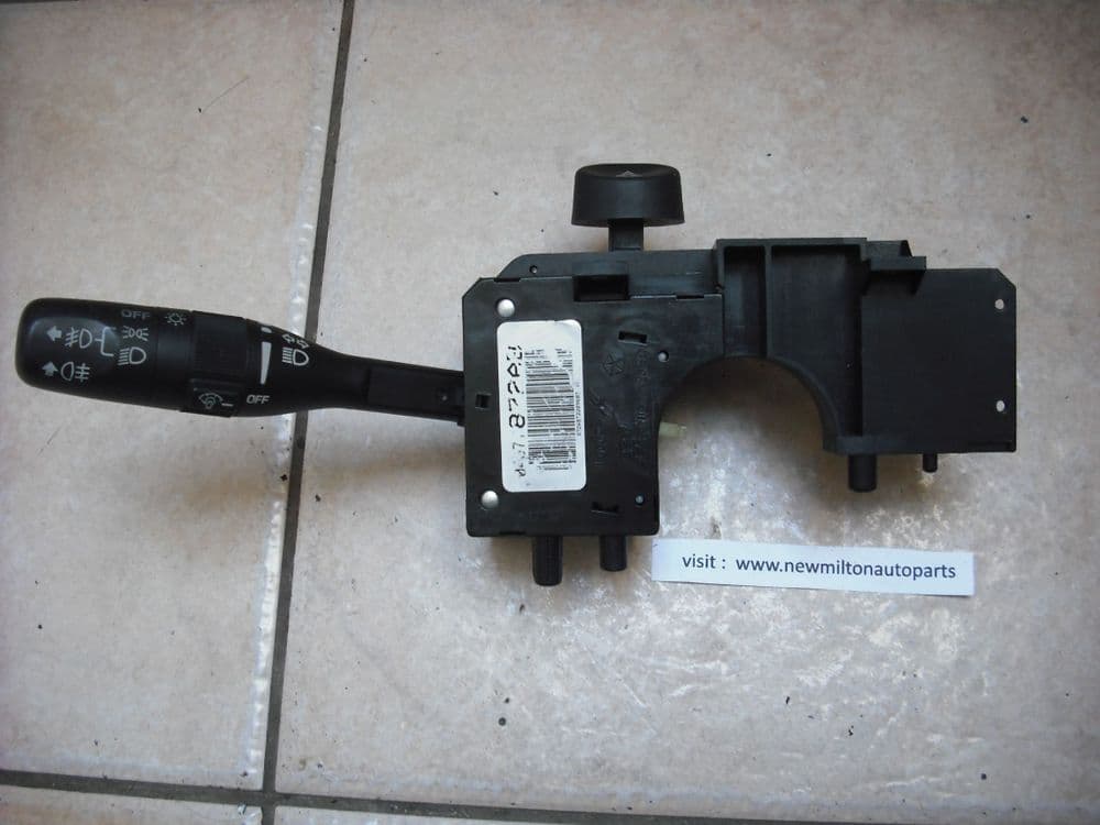 SOLD PT CRUISER INDICATOR HEADLIGHT HEADLAMP AND FOG LIGHT SWITCH STALK 05073051AB