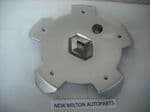 SOLD   RENAULT LAGUNA 2 ALLOY WHEEL CENTER HUB CAP  LOUXOR  8200 241 426