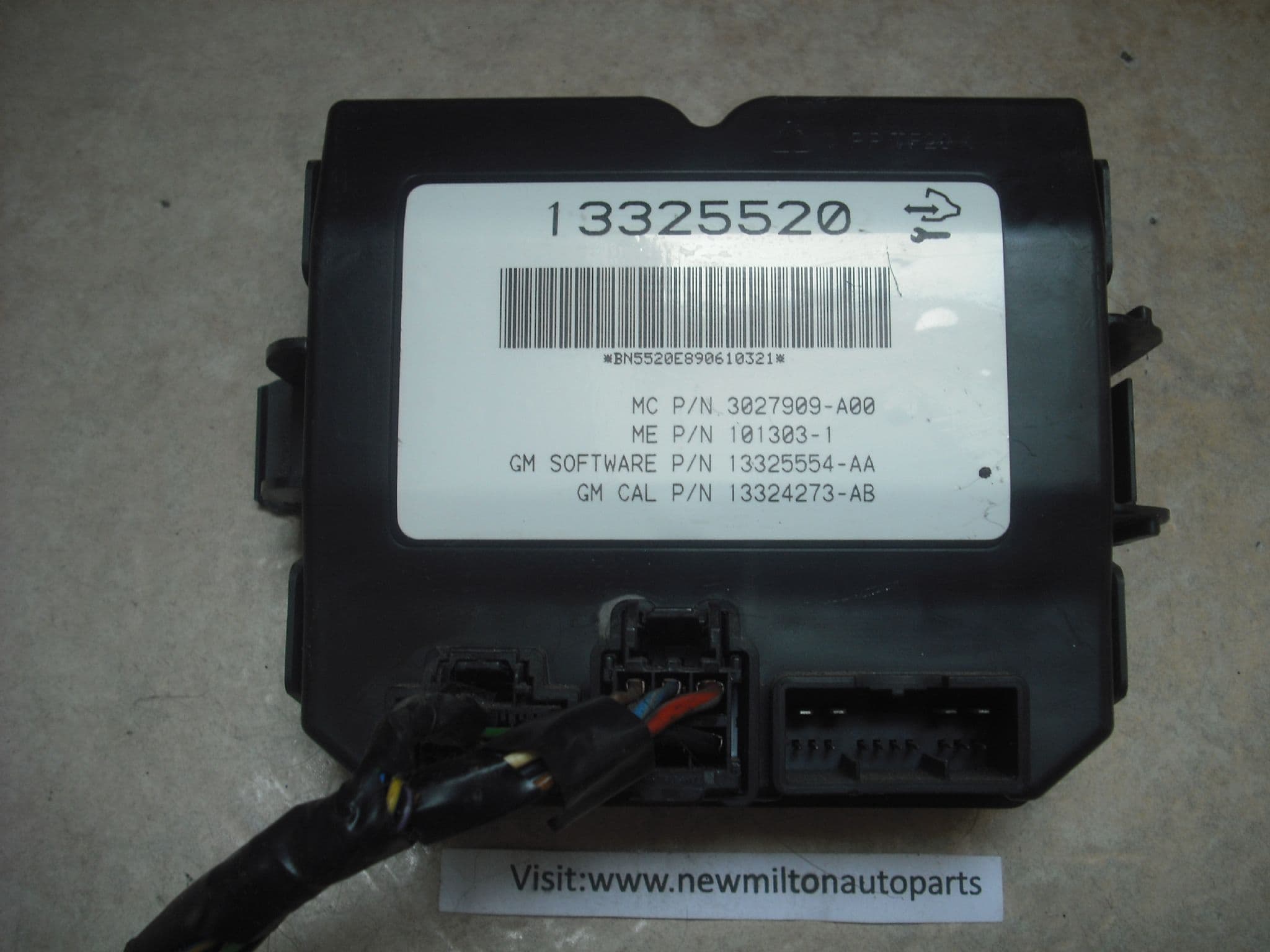 SOLD SOLD 13325520 VAUXHALL INSIGNIA MK1 ESTATE BOOT LID TAILGATE ECU