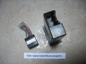 SOLD SOLD 156753 A GENUINE LEXUS IS200 IS 200 REAR FOG LIGHT SWITCH