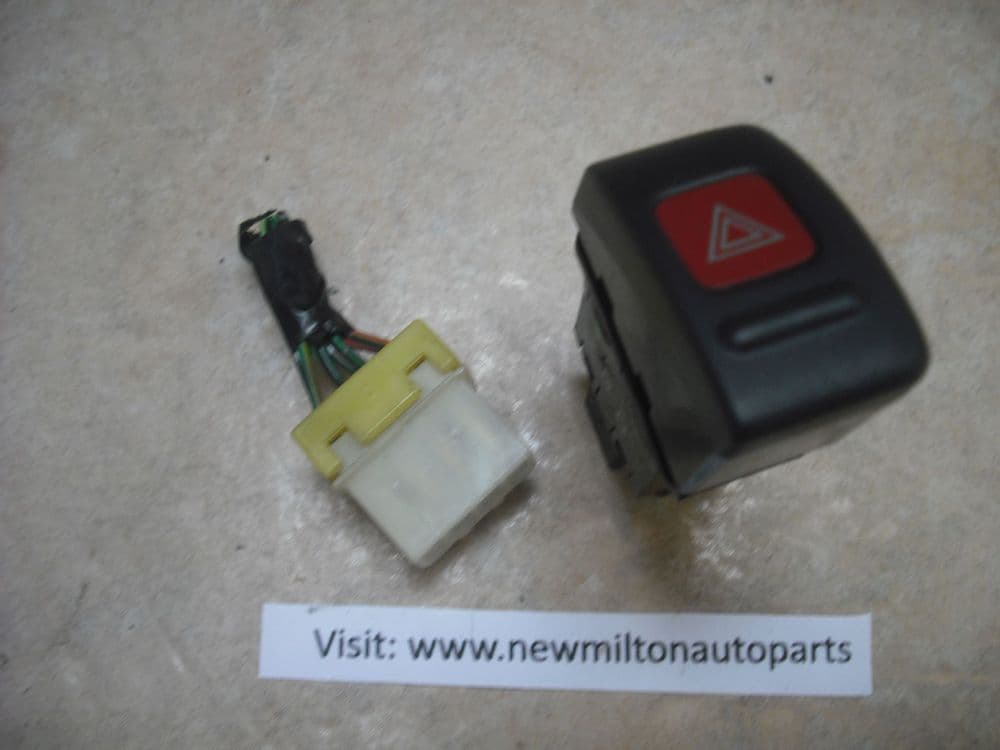 SOLD SOLD GENUINE NISSAN MICRA K11 HAZARD WARNING LIGHT SWITCH