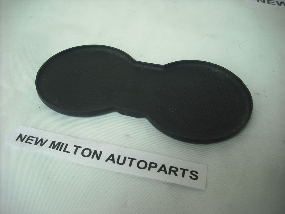 SOLD SOLD VAUXHALL ZAFIRA A 19992005 CUP HOLDER RUBBER MAT BASE