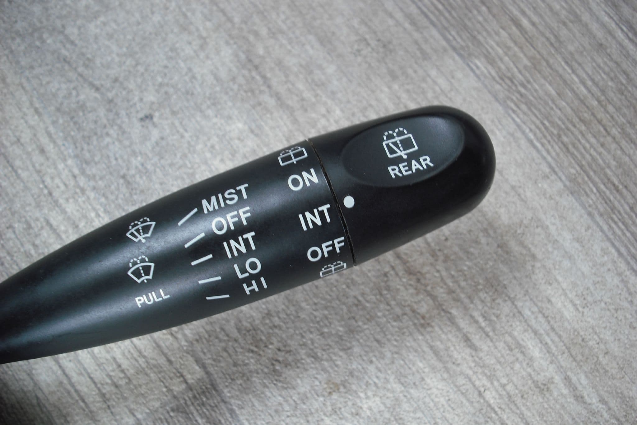 TOYOTA RAV 4 MK2 WINDSCREEN WIPER AND WASHER STALK SWITCH