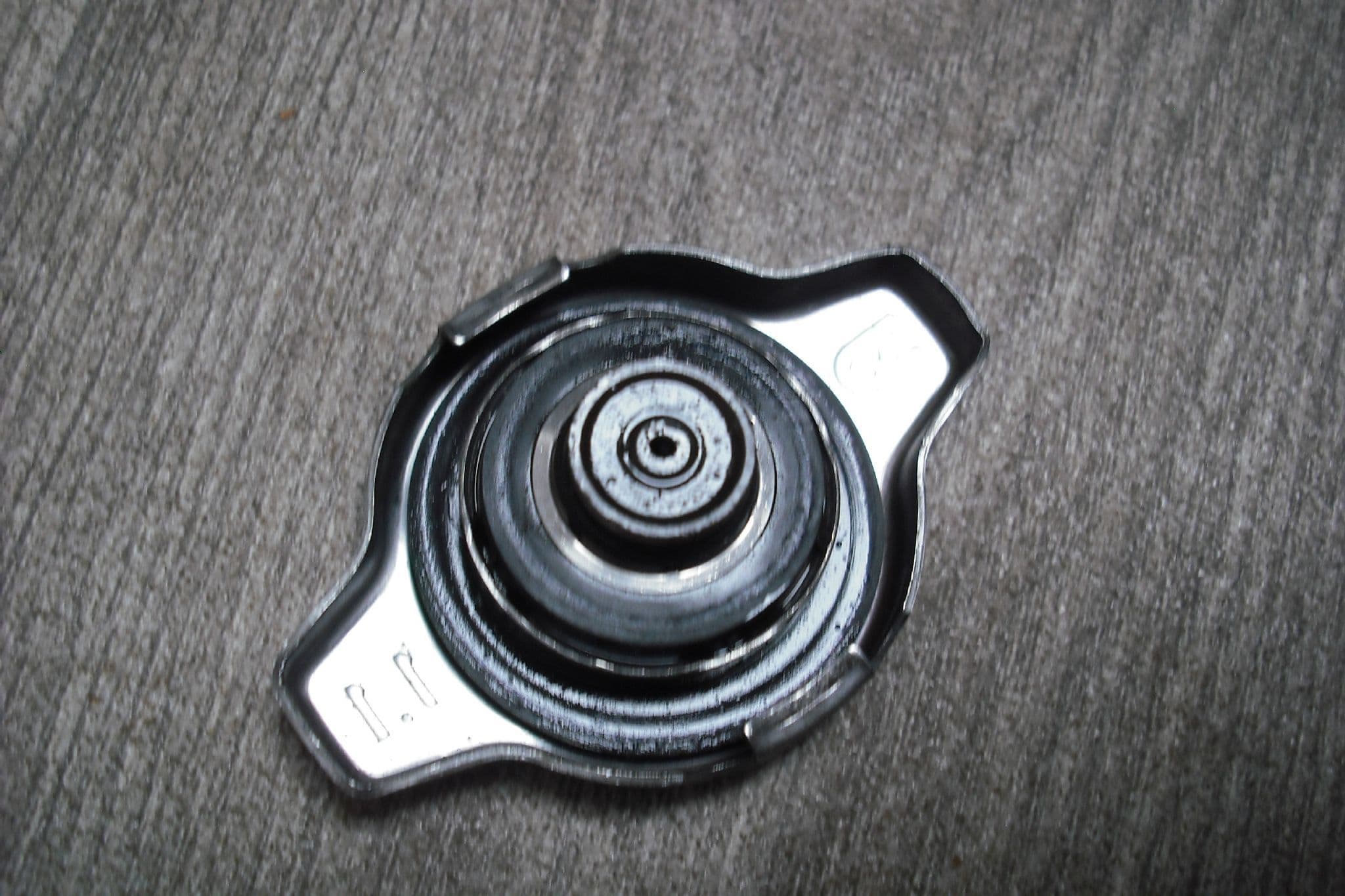 TOYOTA YARIS VVTI RADIATOR CAP 1 1 BAR