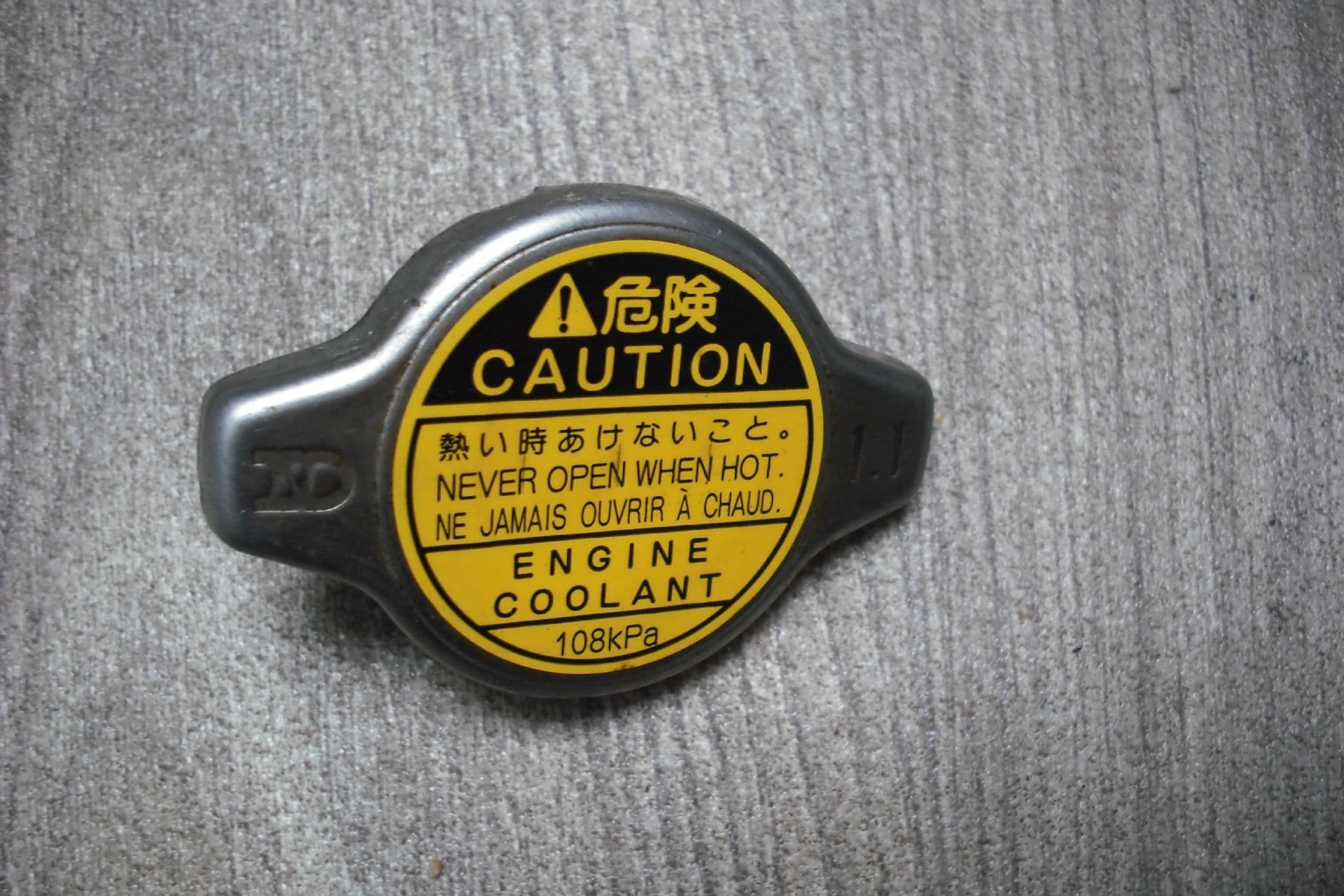 TOYOTA YARIS VVTI RADIATOR CAP 1 1 BAR