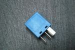 V23145-B0101-X004  SMART CAR FORTWO FORFOUR   SMALL BLUE RELAY