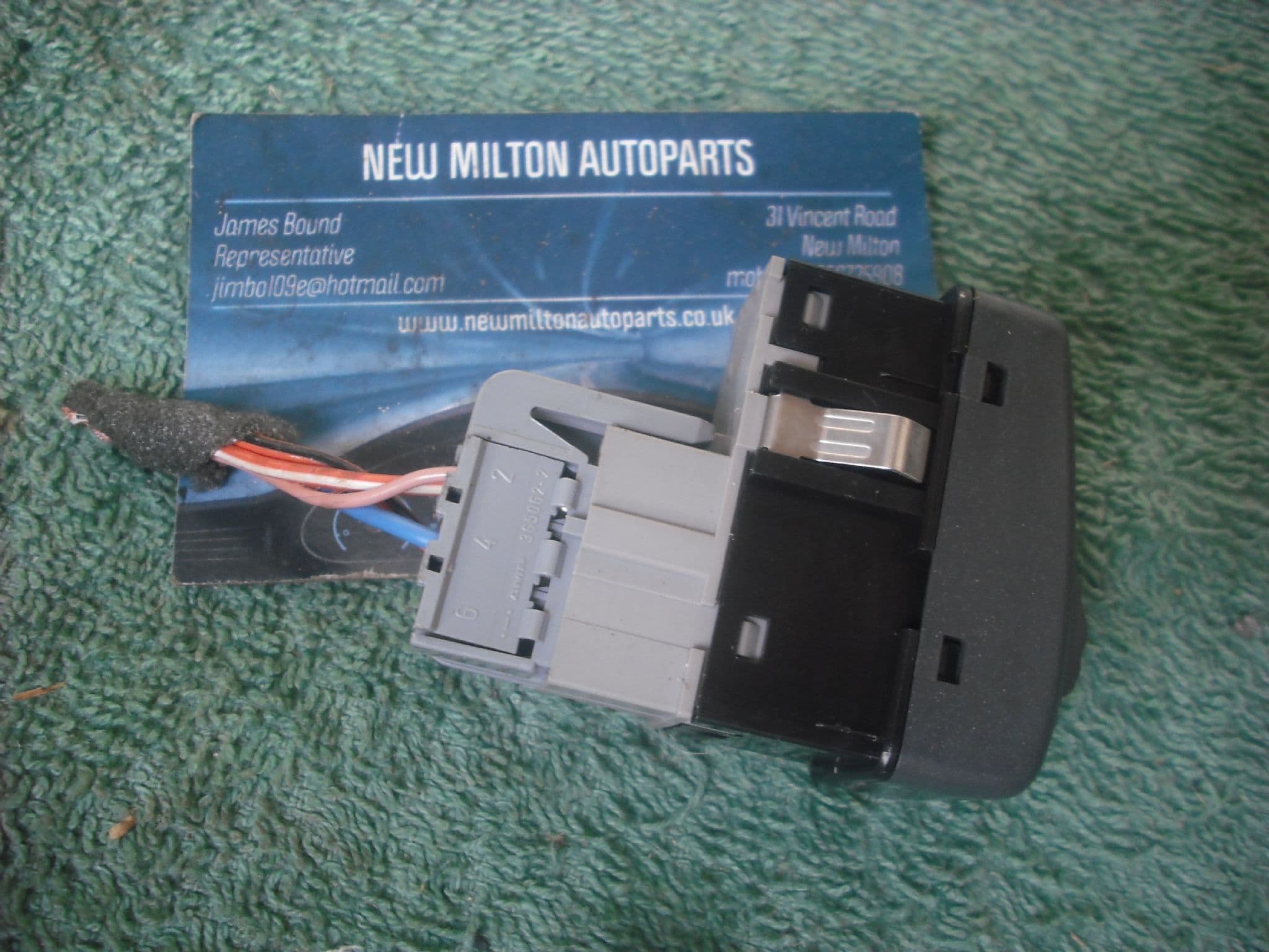 VOLVO C70 S70 V70 HEADLIGHT HEADLAMP HEIGHT LEVEL ADJUSTMENT SWITCH 9162960