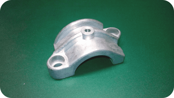 Land Rover     :     QRG100100. Clamp. OE.