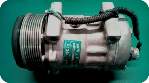 Sanden : Part No 8278. SD7H15 Air Conditioning Compressor. OEM