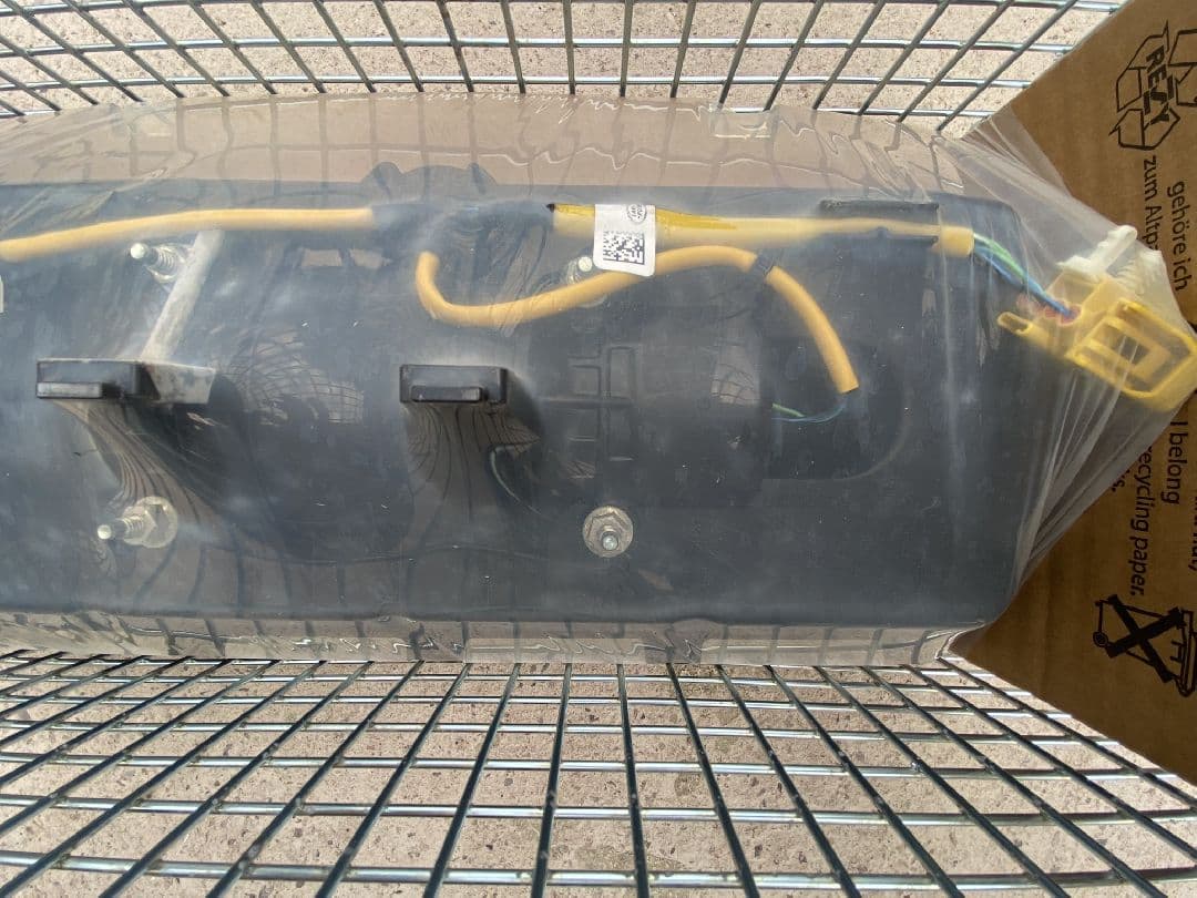 GENUINE NEW Land Rover Range Rover Vogue L322 Passenger Side Airbag