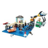 KRE-O CityVille Invasion Marina Madness Set