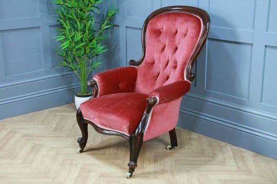 Antique Victorian Carved Button Back Mahogany Armchair Fireside Gents Chair 1860