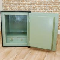 Antique Victorian Large 'MILNERS 212 PATENT FIRE RESISTING' Safe 4 Keys Vintage