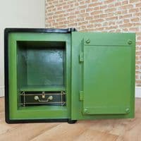 Antique Victorian 'SAMUEL WITHERS & Co' Restored Safe With Keys Vintage