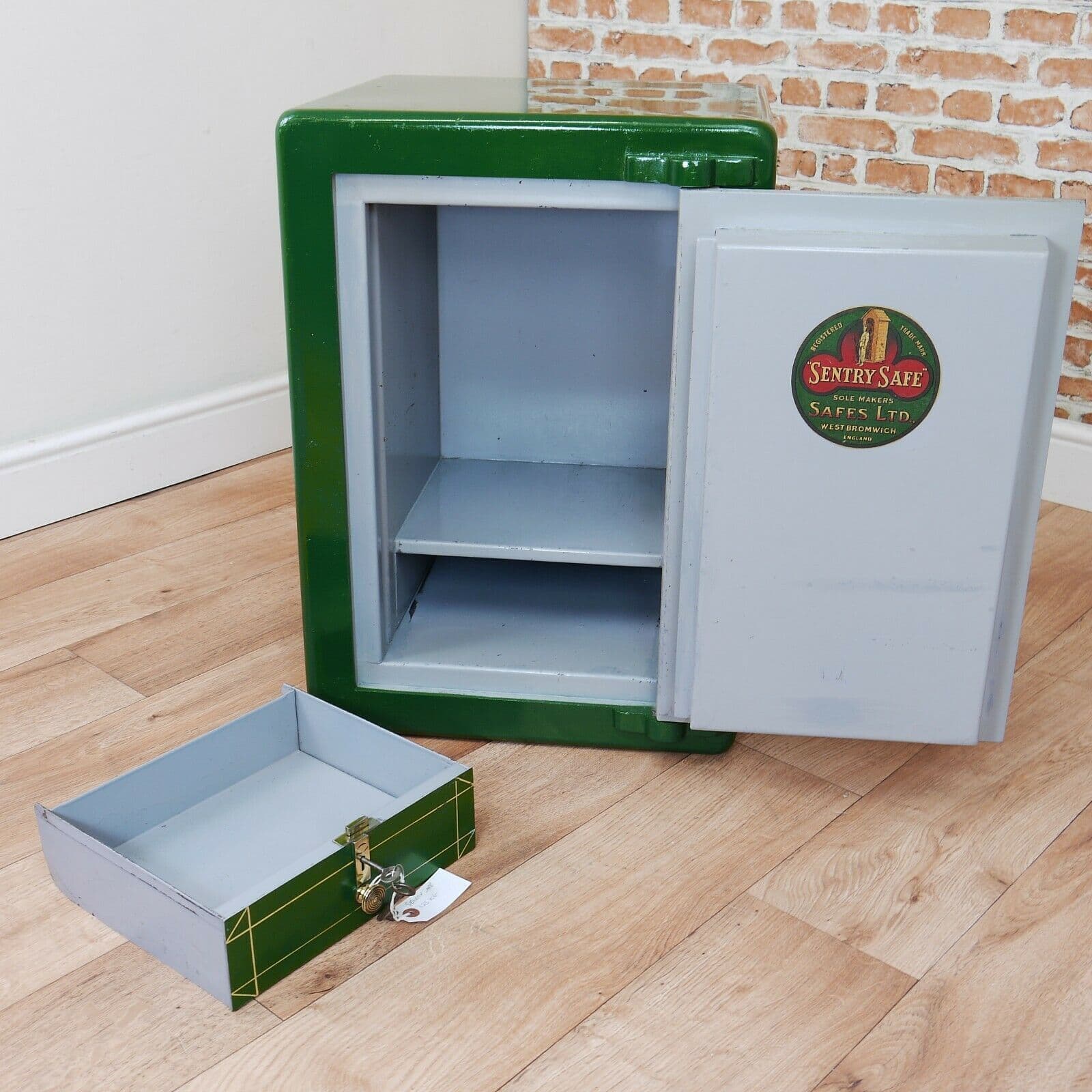 Sentry Safe Older Models - dc4qde6