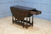 Original Antique Early Georgian Solid Oak Drop Leaf / Gate Leg Table With Drawer
