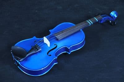 Primavera Half-Size Blue Violin Outfit + Case, Full-Size Bow, Great Condition