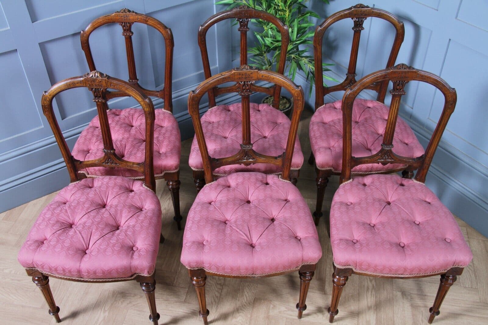 Set of 6 Antique Late Victorian Walnut Carved Crown Splat Back Dining