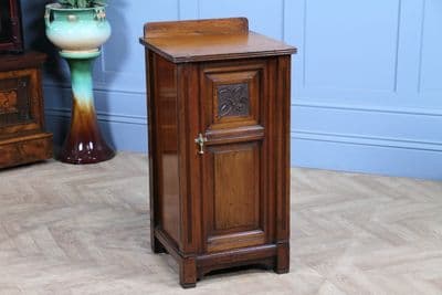 Victorian M. Woodburn Walnut Aesthetic Movement Bedside Cupboard Lamp Side Table
