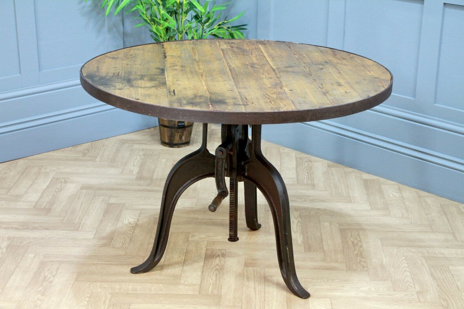 Vintage Industrial Adjustable Height Cast Iron Round Dining Table