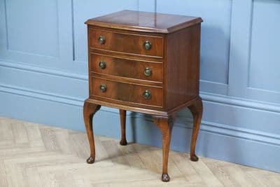 Vintage Reprodux Bevan Funnel Mahogany Small Chest of Drawers Bedside Cabinet