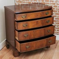 Vintage Reprodux Bevan Funnel Small Bow Fronted Mahogany Chest of 4 Drawers 1970