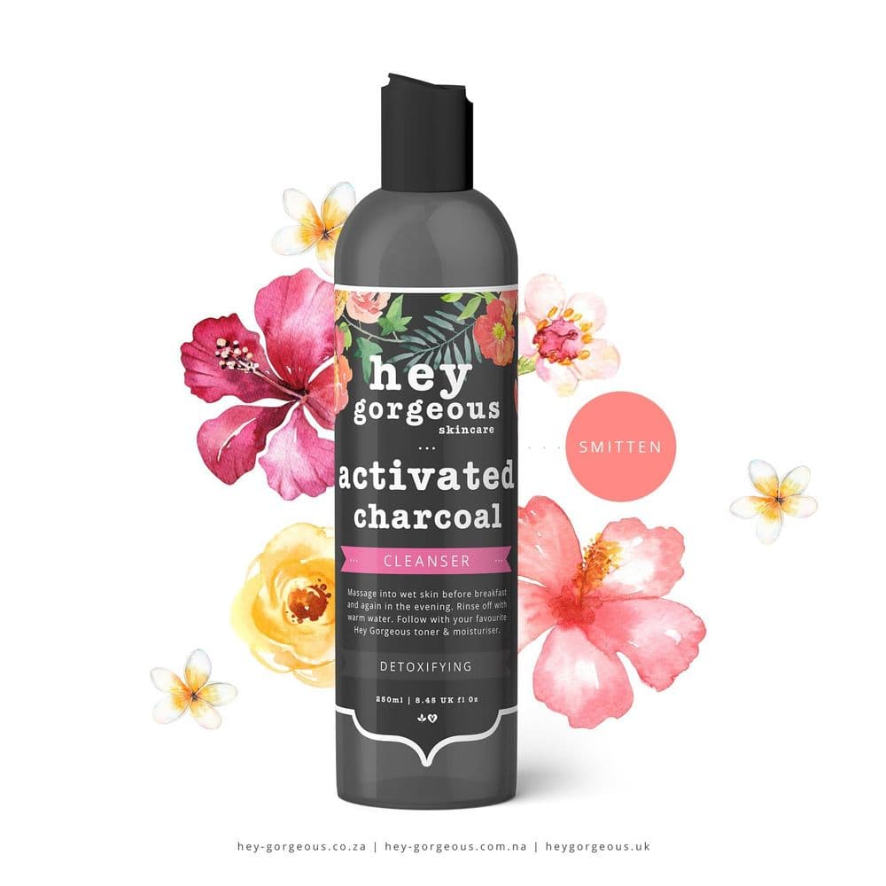 ACTIVATED CHARCOAL DETOXIFYING CLEANSER